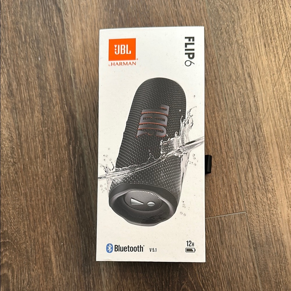 JBL Flip 6 Bluetooth Speaker - Black